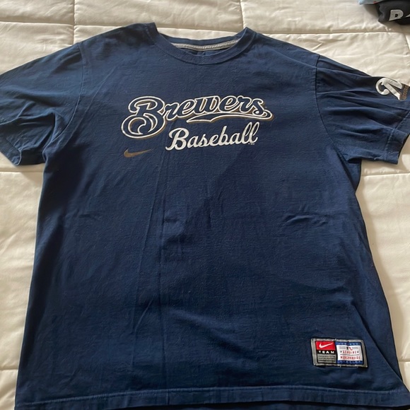 Nike Milwaukee Brewers TEE - Picture 1 of 4